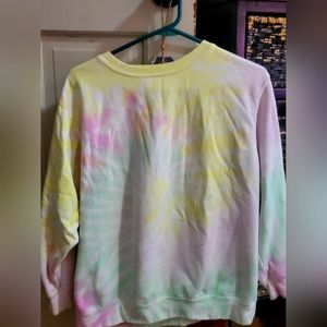 Tie-dyed oversized hoodie